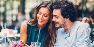 Quelle est la différence entre fréquenter et être en couple