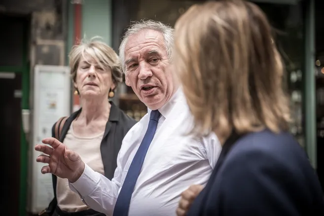 François Bayrou est il impliqué dans des controverses financières