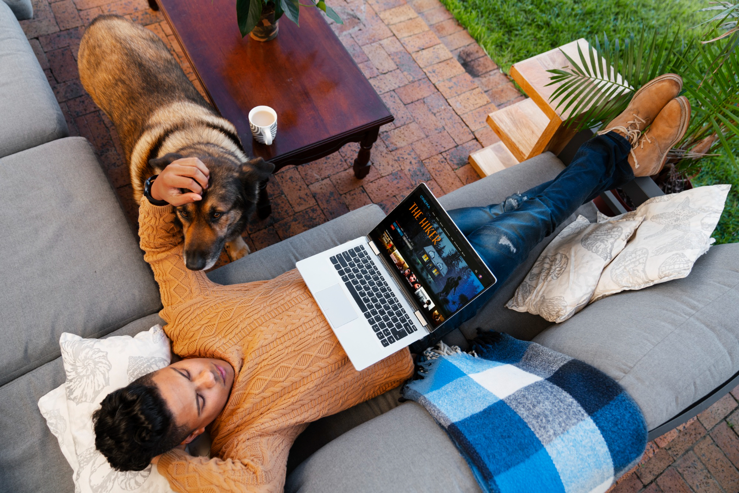 Coupe de cheveux afro homme : idées et conseils tendance