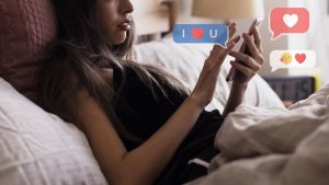 À quelle fréquence faut il envoyer des SMS au début d’une relation